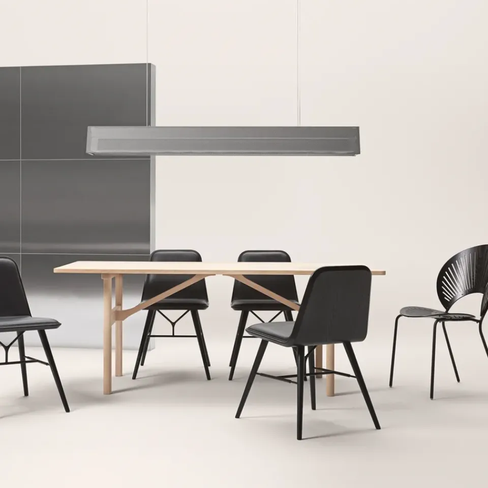 Fredericia Furniture Dining Tables*6284 dining table, Soaped oak Beige
