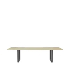 Muuto Dining Tables*70/70 dining table 295x108 cm, Oak veneer-Plywood-Black Beige