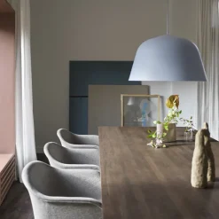 Muuto Dining Tables*70/70 dining table 295x108 cm, Oak veneer-Plywood-Black Beige