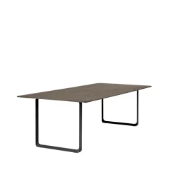 Muuto Dining Tables*70/70 dining table 255x108 cm, Solid smoked oak-Black Beige