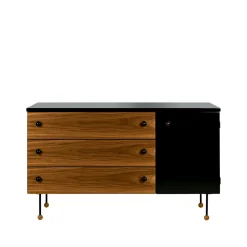 GUBI Dressers & Drawer Units*62 Dresser, American walnut, 3 drawers Brown