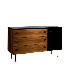 GUBI Dressers & Drawer Units*62 Dresser, American walnut, 3 drawers Brown