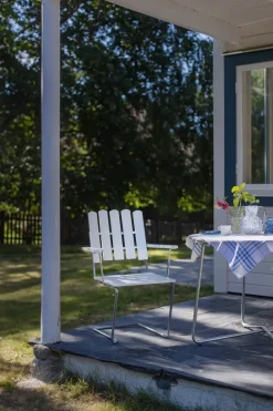 Grythyttan Stålmöbler Seating*A2 armchair, lacquer oak-hot-dip galvanized White