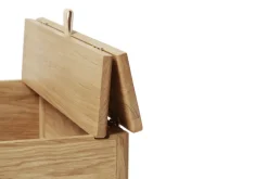 Form & Refine Benches*A Line storage bench 68 cm, Oak Brown