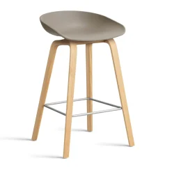 HAY Bar Stools*About a Stool AAL32 Low 2.0 bar stool lacquered oak base, Khaki-stainless steel footrest Green