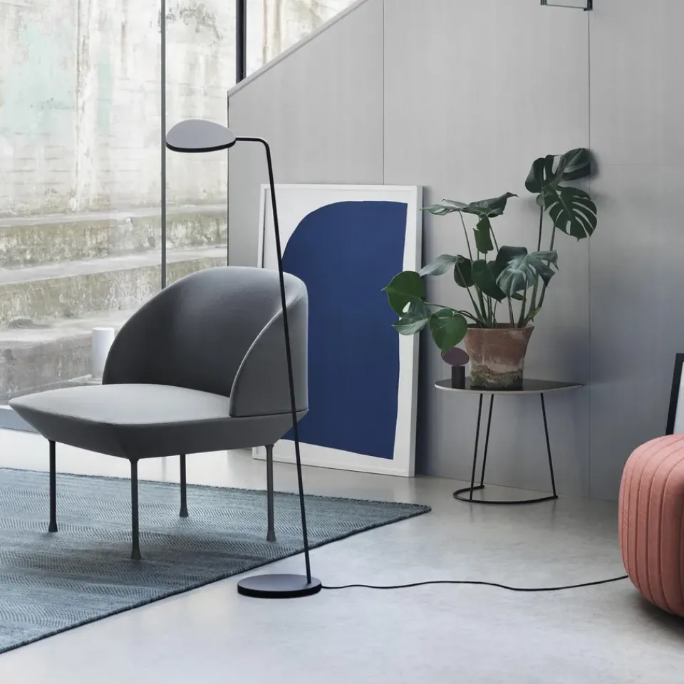 Muuto Coffee Tables*Airy sofa table half size, Black