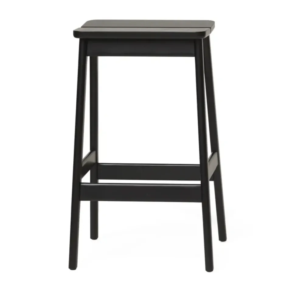 Form & Refine Stools*Angle Standard bar stool 65 cm, Black