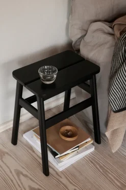 Form & Refine Stools*Angle Standard stool 45 cm, Black