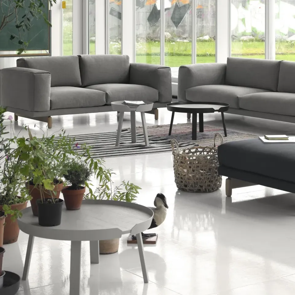 Muuto Coffee Tables*Around table large, Black