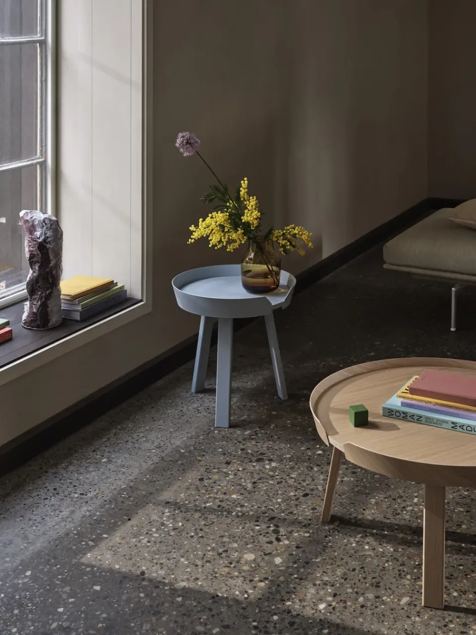 Muuto Coffee Tables*Around table large, Oak Brown