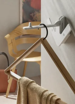 Design House Stockholm Clothes Hooks & Hangers*Arrow hanger, White