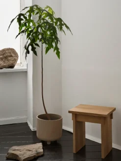 Kristina Dam Studio Stools*Artisan stool 30x40 cm, Warm lacquered oak Beige