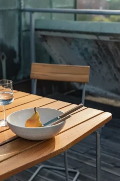 Grythyttan Stålmöbler Table For Outdoor Use*B31 dining table, Oak oil-hot-dip galvanized stand Beige