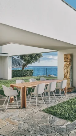 GUBI Seating|Balcony Furniture*Bat Dining Outdoor chair, Alabaster White