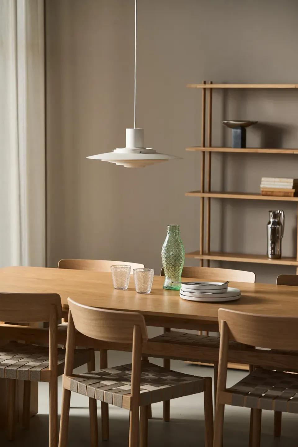 1898 Dining Tables*Berghem dining table 90x220 cm, Laqurered oak Brown