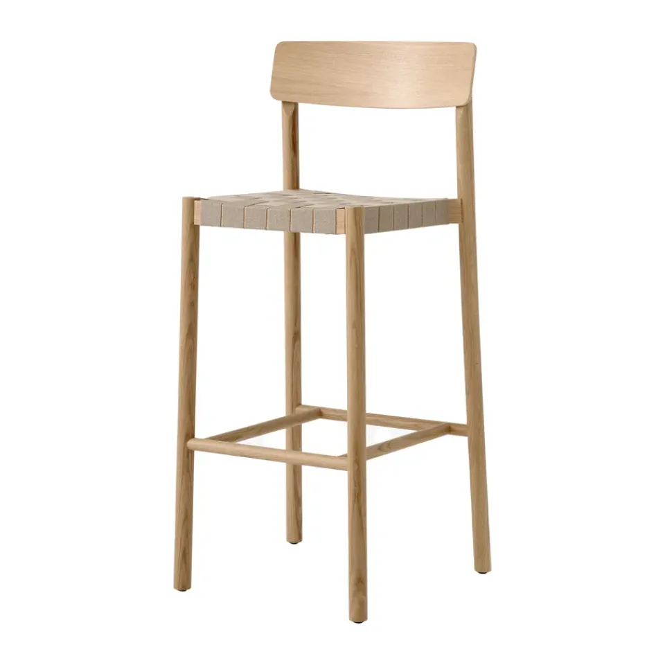 &Tradition Bar Stools*Betty TK15 Bar Chair 75 cm, Laquered solid oak-natural linen Beige