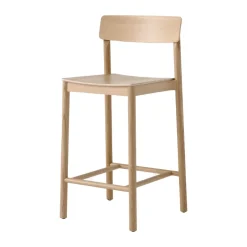 &Tradition Bar Stools*Betty TK13 Counter Chair 65 cm, Lacquered solid oak Beige