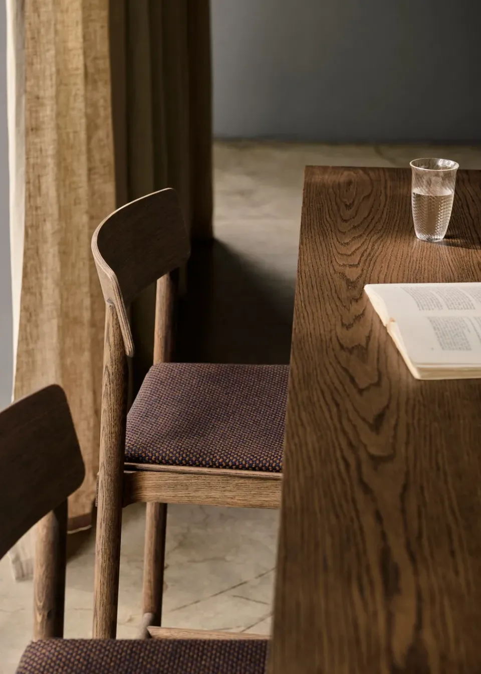 &Tradition Bar Stools*Betty TK14 Counter Chair 65 cm, Sisu 0785-smoked oiled oak Brown