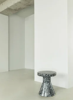Normann Copenhagen Seating*Bit Cone stool, -white Black