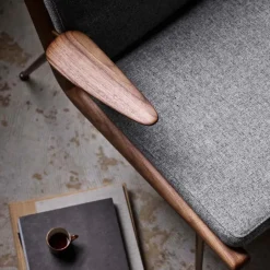 &Tradition Armchairs & Footstools*Boomerang HM2 armchair, Karakorum 003 , white-oiled oak Beige