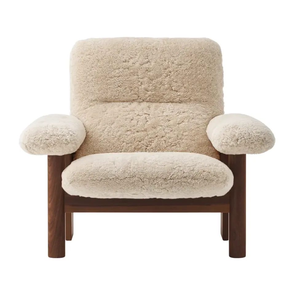 Audo Copenhagen Armchairs & Footstools*Brasilia armchair, Dark oak-Nature sheepskin curly Beige