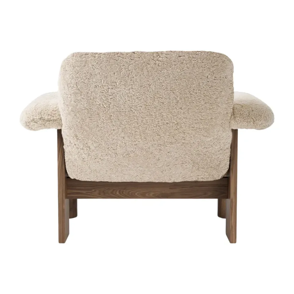 Audo Copenhagen Armchairs & Footstools|Chairs*Brasilia armchair low back, Walnut-Nature sheepskin curly Beige
