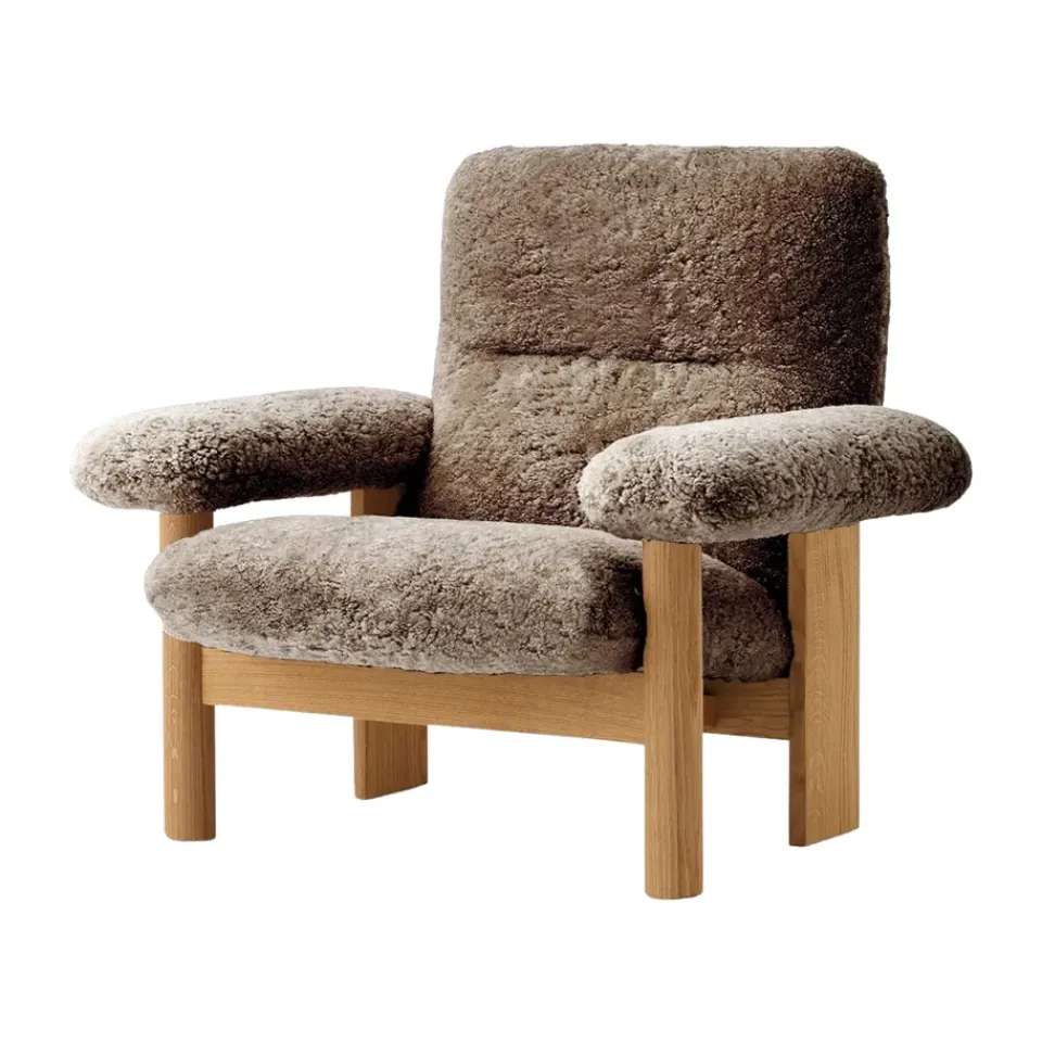 Audo Copenhagen Armchairs & Footstools*Brasilia armchair, Natural oak-Sahara sheepskin curly Brown