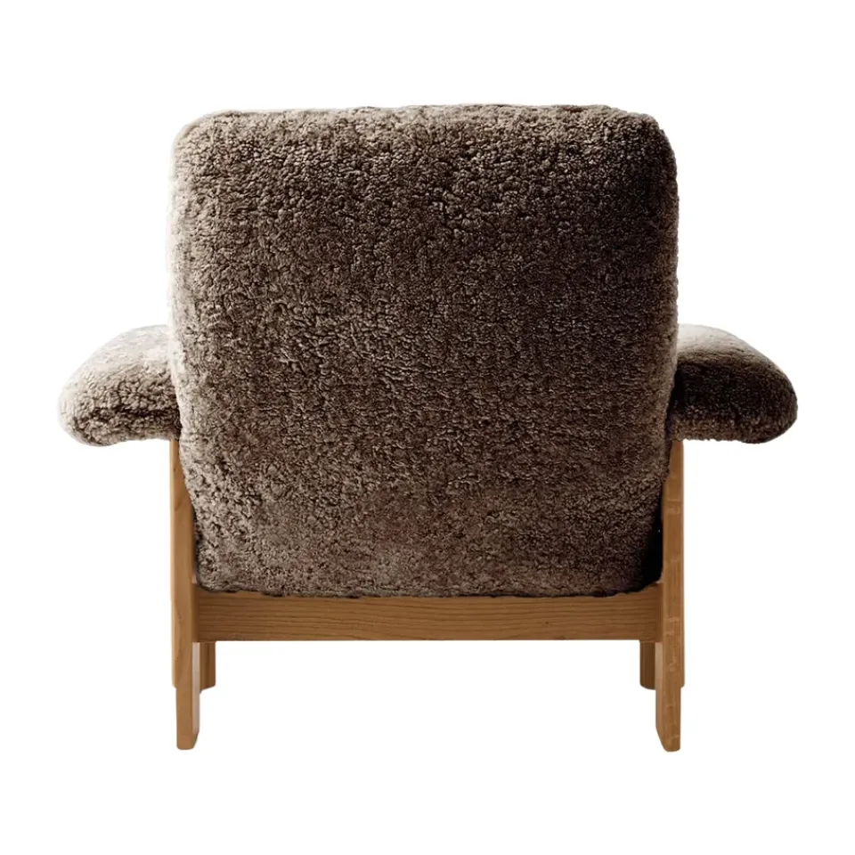 Audo Copenhagen Armchairs & Footstools*Brasilia armchair, Natural oak-Sahara sheepskin curly Brown