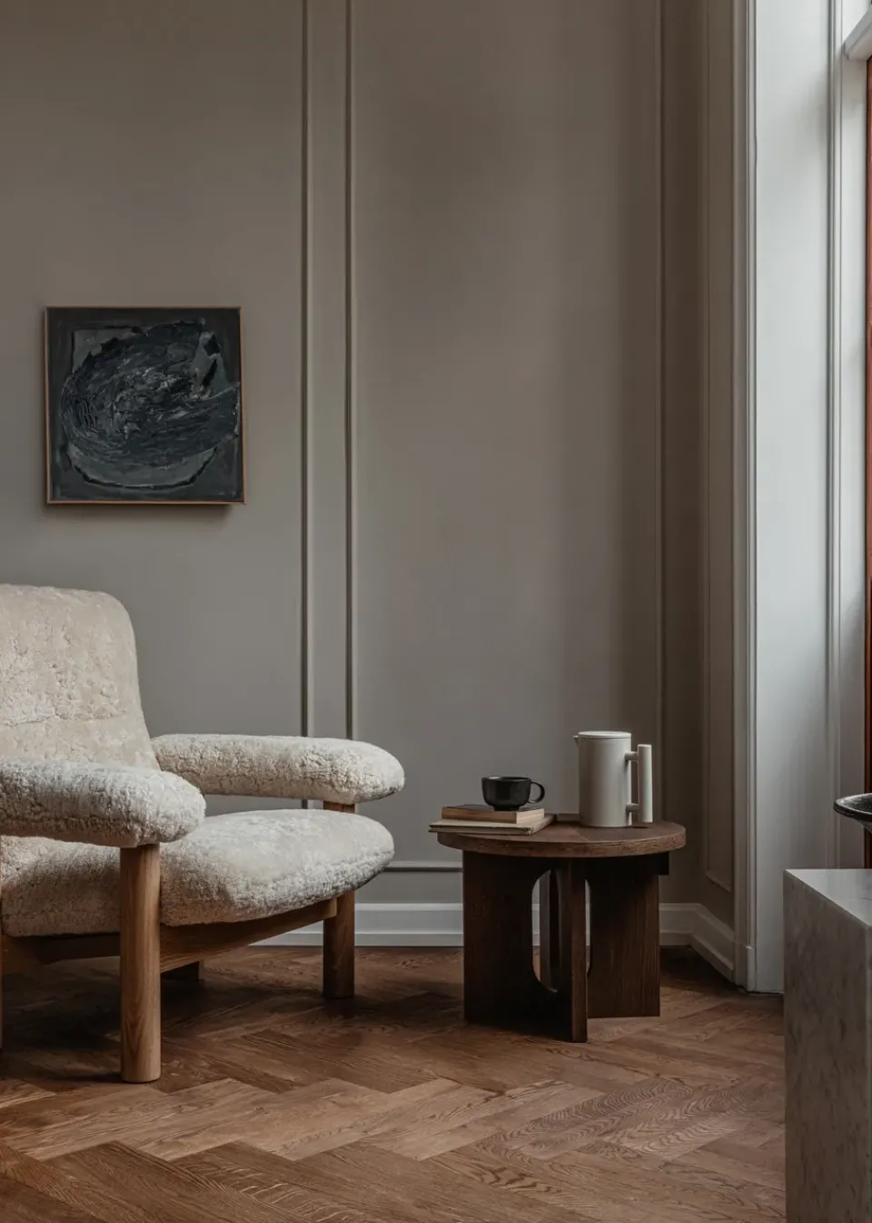 Audo Copenhagen Armchairs & Footstools*Brasilia armchair, Natural oak-Sahara sheepskin curly Brown