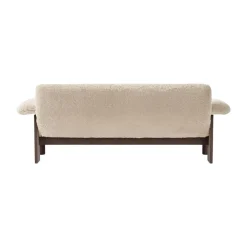 Audo Copenhagen Sofas*Brasilia sofa 2-seats, Dark oak-Nature sheepskin curly Beige