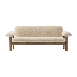 Audo Copenhagen Sofas*Brasilia sofa 2-seats, Walnut-Nature sheepskin curly Beige