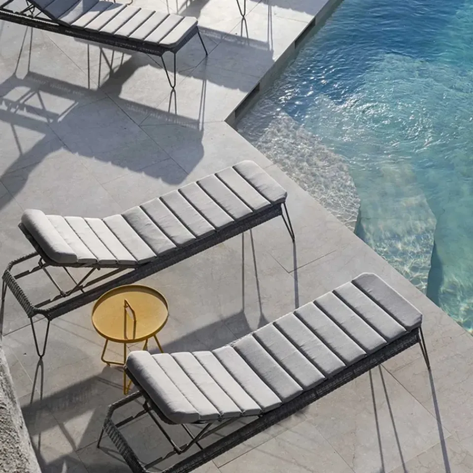 Cane-line Seat Cushions & Pads*Breeze sun lounger cushion, Natté light Grey