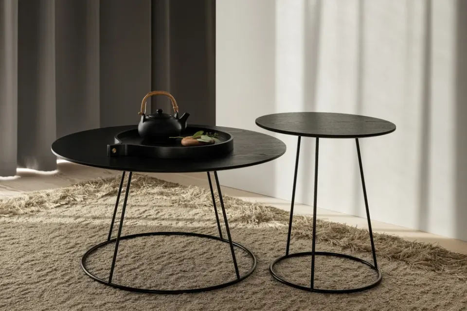 Swedese Side Tables*Breeze table smooth top Ø46 cm, Black