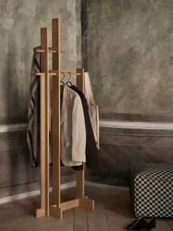 Ferm Living Clothes Racks, Coat Stands & Hangers*Bridge Clothes Stand clothes hanger, Oiled Oak Brown