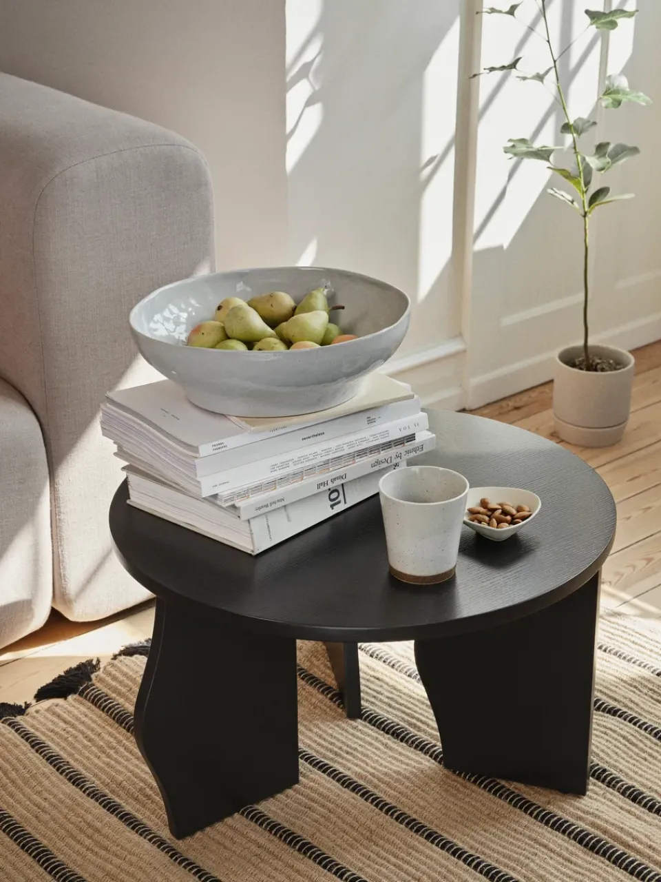 Broste Copenhagen Side Tables*Brook table Ø60 cm, Black