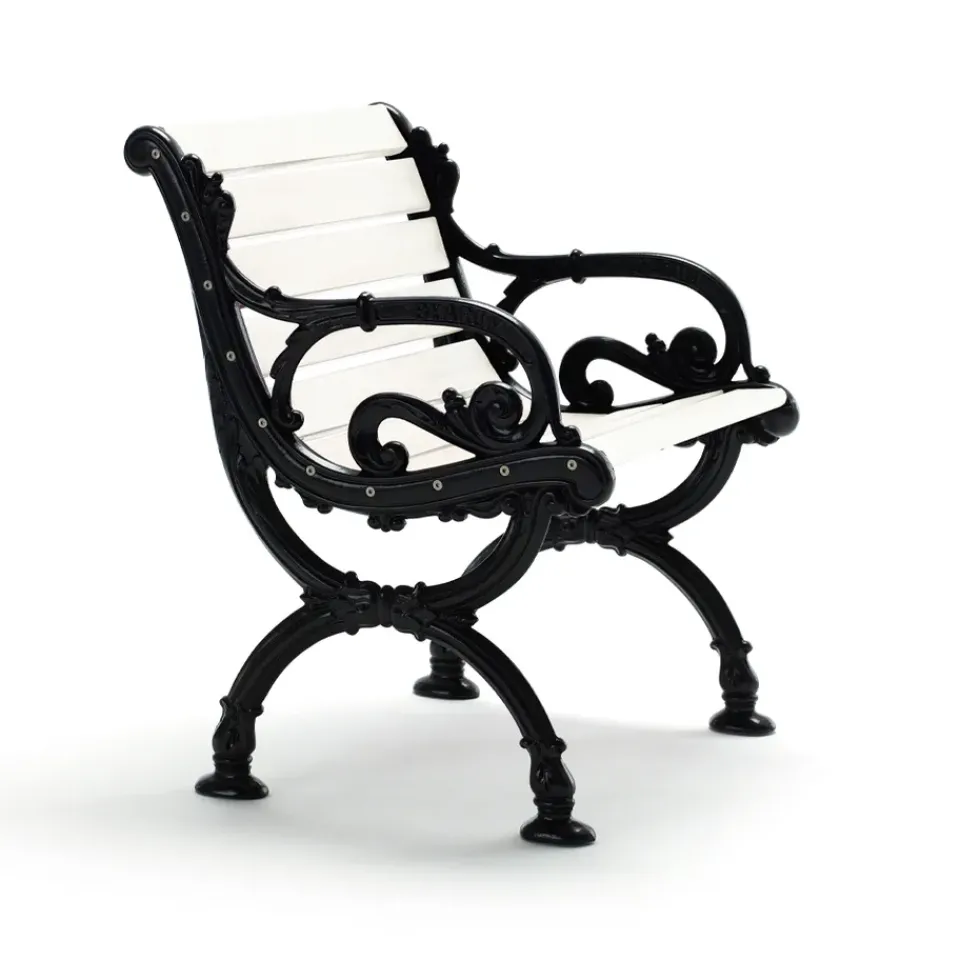 Byarums bruk Seating|Outdoor Lounge Furniture*Byarum armchair, lacquered pine, black stand White