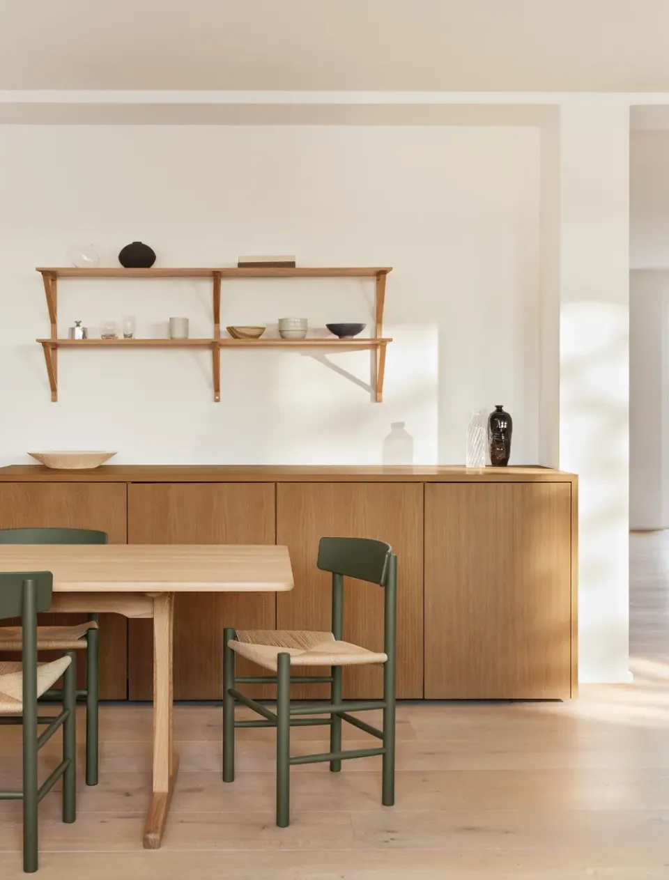 Fredericia Furniture Dining Tables*C18 Shaker Table dining table, Light oiled oak, 180x90cm Beige