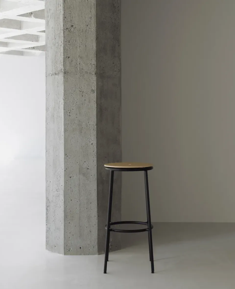 Normann Copenhagen Bar Stools*Circa barstool 75 cm, Oak Black