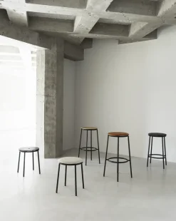 Normann Copenhagen Bar Stools*Circa barstool 75 cm, Oak Black