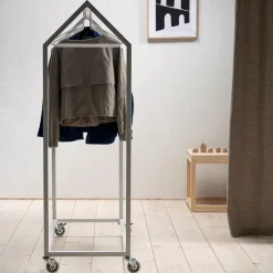 Essem Design Clothes Racks, Coat Stands & Hangers*Clothing House klädställning, Black