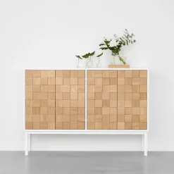 A2 Display & Glass Cabinets*Collect 2016 low cupboard, oiled oak- White