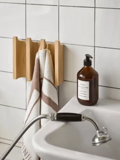 Kristina Dam Studio Clothes Racks, Coat Stands & Hangers*Column hanger, Warm oiled oak Beige