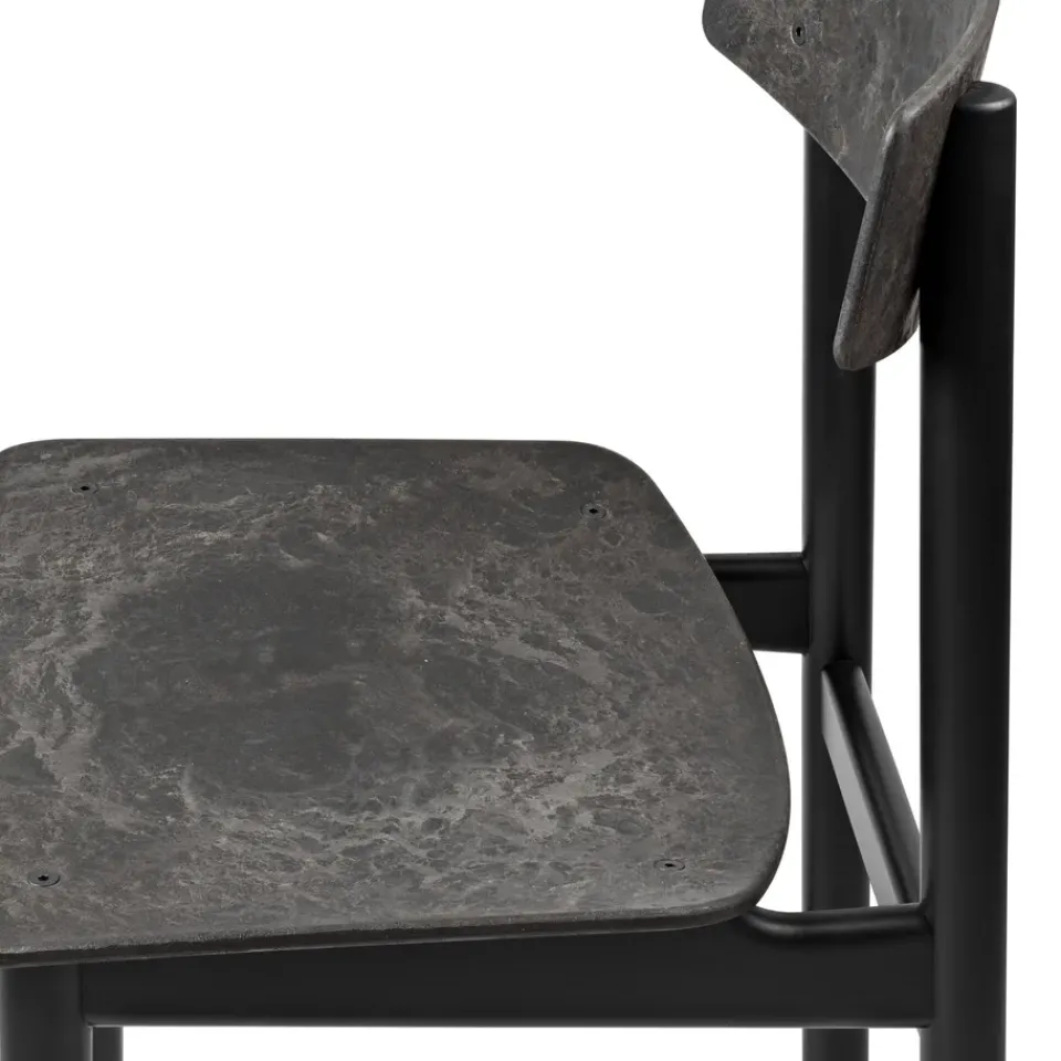 Mater Chairs*Conscious BM3162 chair, beech-coffee waste Black