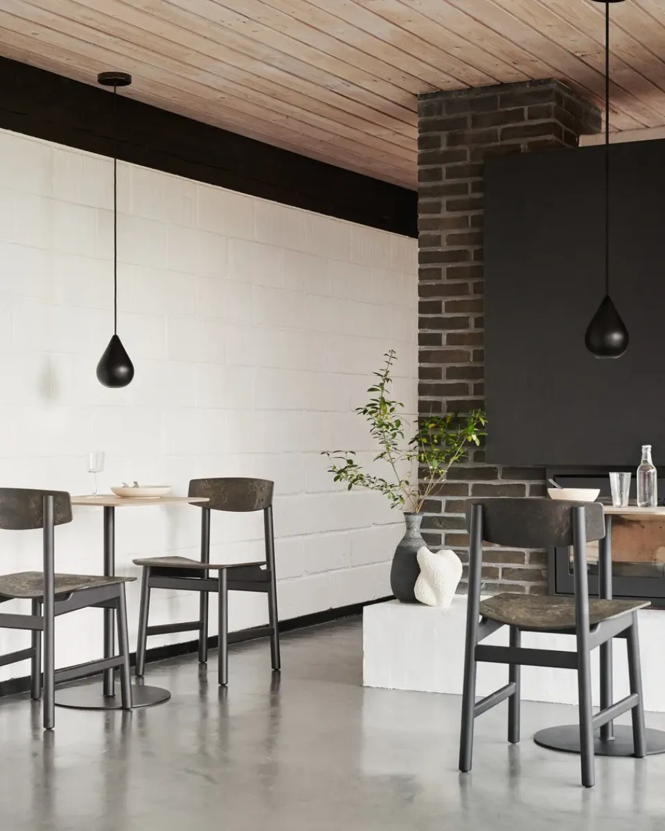 Mater Chairs*Conscious BM3162 chair, beech-coffee waste Black