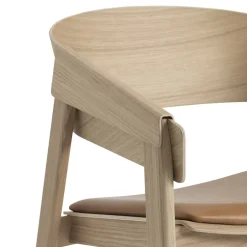 Muuto Armchairs & Footstools*Cover lounge chair leather, Refine leather cognac-oak Brown