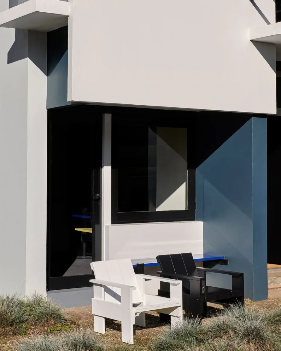 HAY Seating*Crate lounge chair lacquered pine, White
