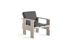 HAY Seating*Crate lounge chair lacquered pine, London fog Grey