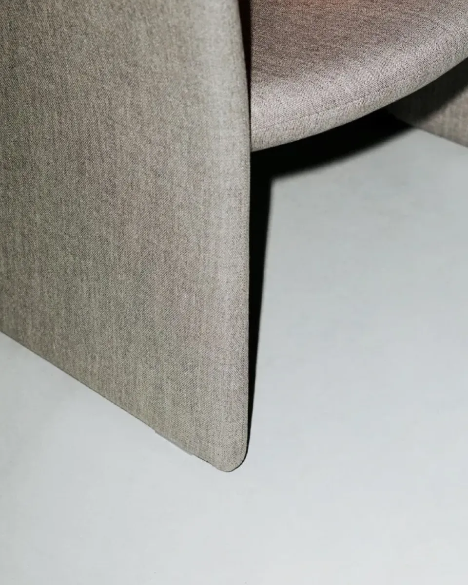 Massproductions Armchairs & Footstools*Crown Easy Chair, Nori 7757/33 Grey