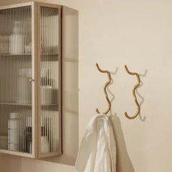 Ferm Living Clothes Hooks & Hangers*Curvature hook single, brass Gold-coloured