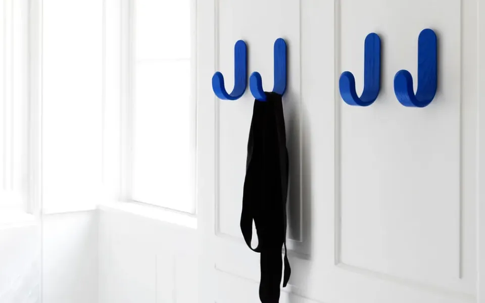 Normann Copenhagen Clothes Hooks & Hangers*Curve hook, Blue